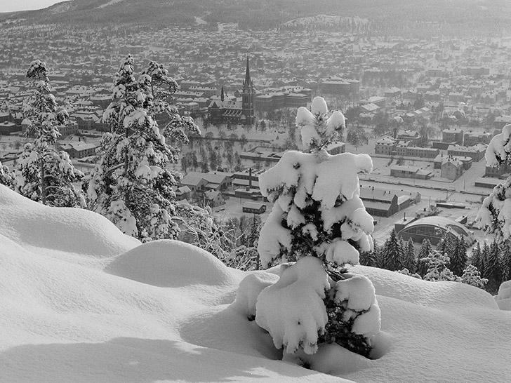 Vintrig utsikt från Norra Berget. Foto: Sundsvalls museums fotoarkiv.